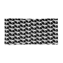 Load image into Gallery viewer, Bluwaii Beach Towel