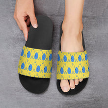 Load image into Gallery viewer, Bluwaii PVC home slippers (men's and women's)