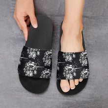Load image into Gallery viewer, Bluwaii PVC home slippers (men's and women's)