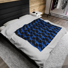 Load image into Gallery viewer, Bluwaii Velveteen Plush Blanket