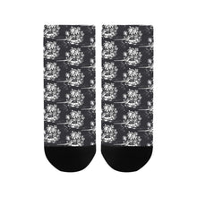Load image into Gallery viewer, Bluwaii Women's Ankle Socks