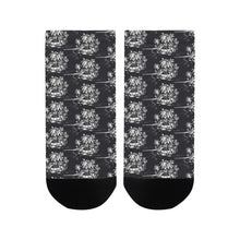 Load image into Gallery viewer, Bluwaii Men's Ankle Socks