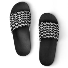 Load image into Gallery viewer, Bluwaii PVC home slippers (men's and women's)