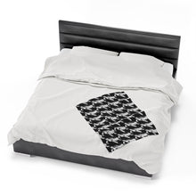 Load image into Gallery viewer, Bluwaii Velveteen Plush Blanket
