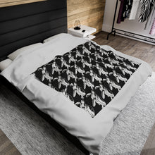 Load image into Gallery viewer, Bluwaii Velveteen Plush Blanket
