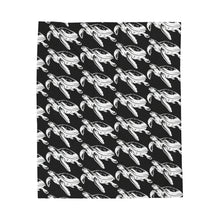 Load image into Gallery viewer, Bluwaii Velveteen Plush Blanket

