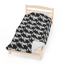 Load image into Gallery viewer, Bluwaii Velveteen Plush Blanket
