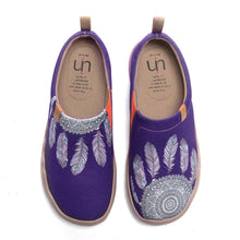 Load image into Gallery viewer, Canvas Retro Sports Sneakers Dreamcatcher Paint Art Travel Shoes for Women
